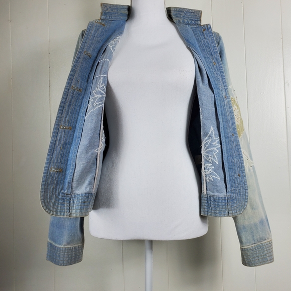 Christopher & Banks jean jacket with floral embroidery size small - Picture 10 of 12